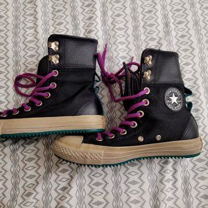 Converse All Star 90's Chuck Taylor.  Size 5.